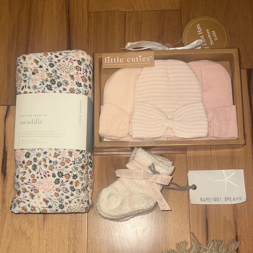 Floral Swaddle and Pink Baby Accessories Set